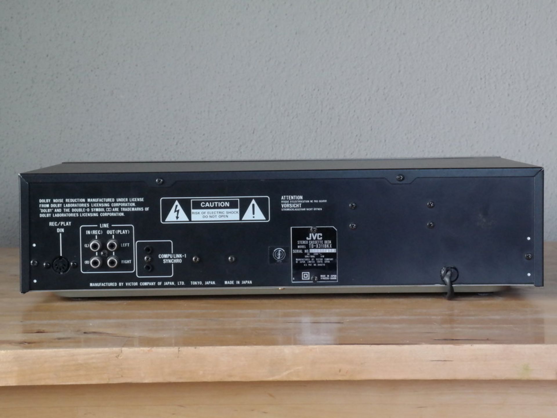 JVC TD-X311 - Rückseite 