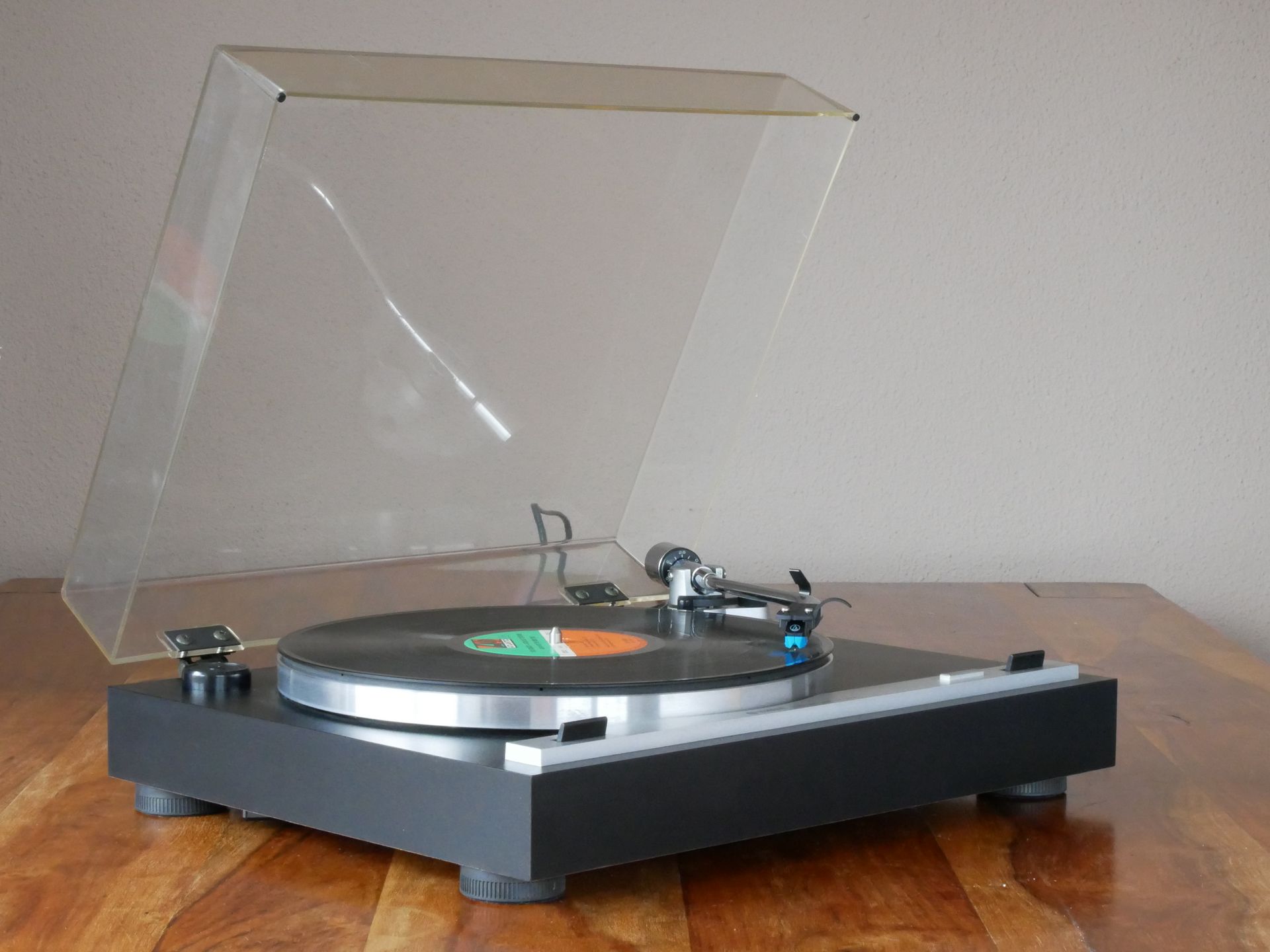 YAMAHA YP-B2B: vorne links 